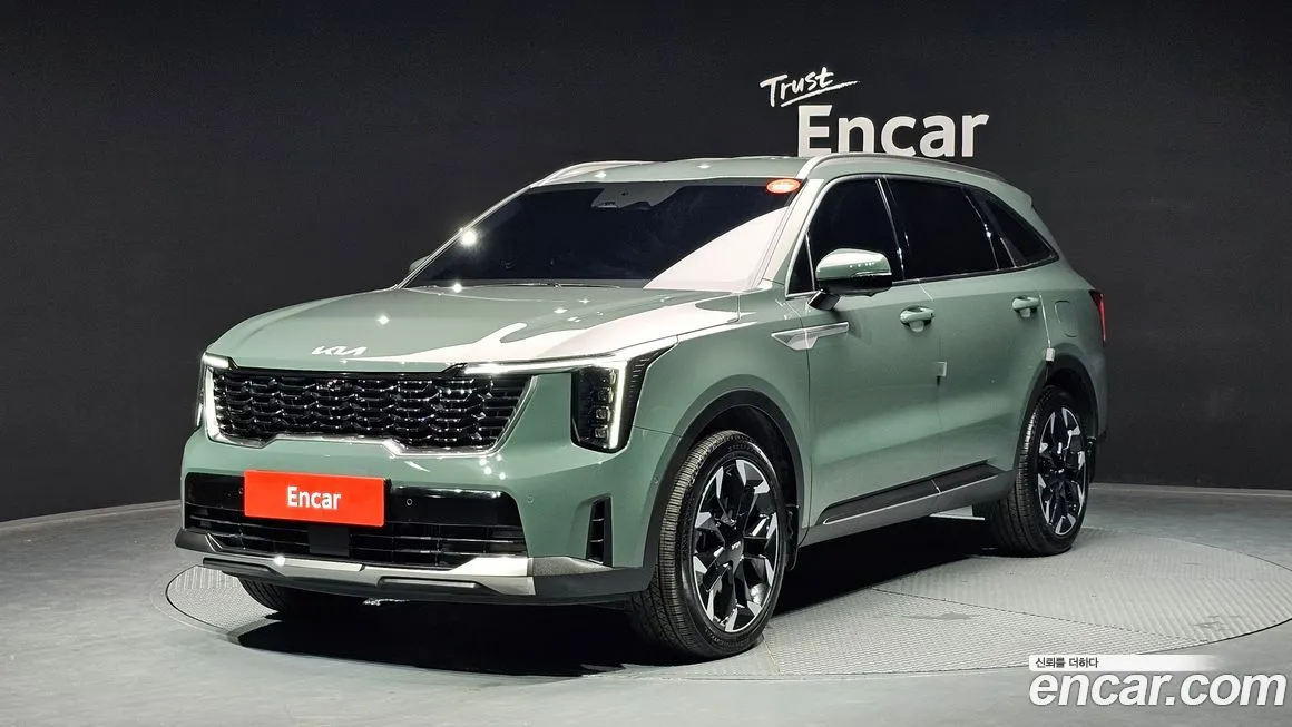 Kia Sorento — фото 1