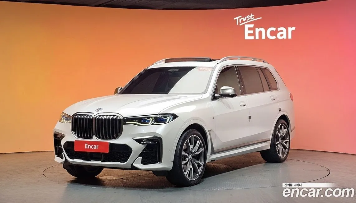 BMW X7 — фото 1