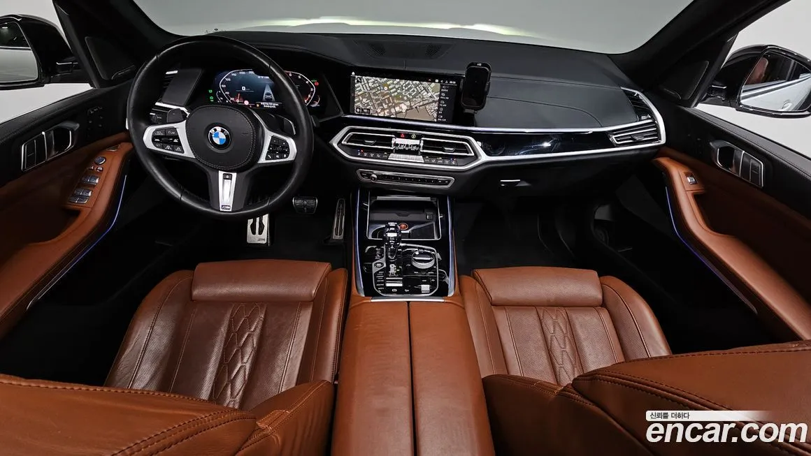 BMW X7 — фото 2