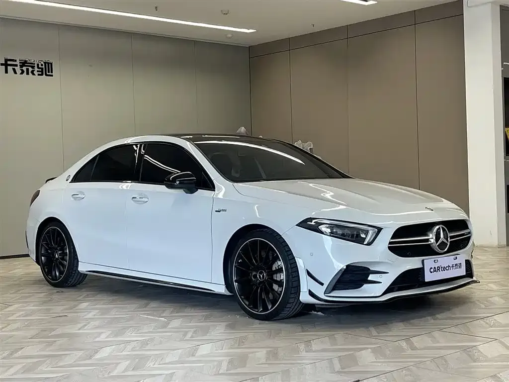 Mercedes-Benz A-Class AMG — фото 3
