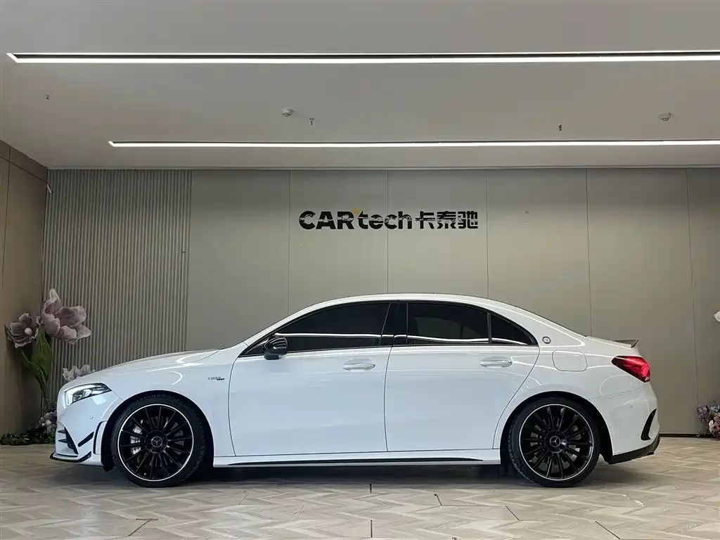 Mercedes-Benz A-Class AMG — фото 10