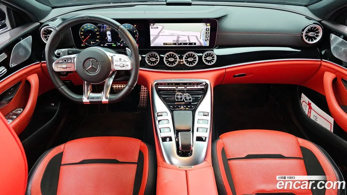 Mercedes-Benz AMG GT — фото 7