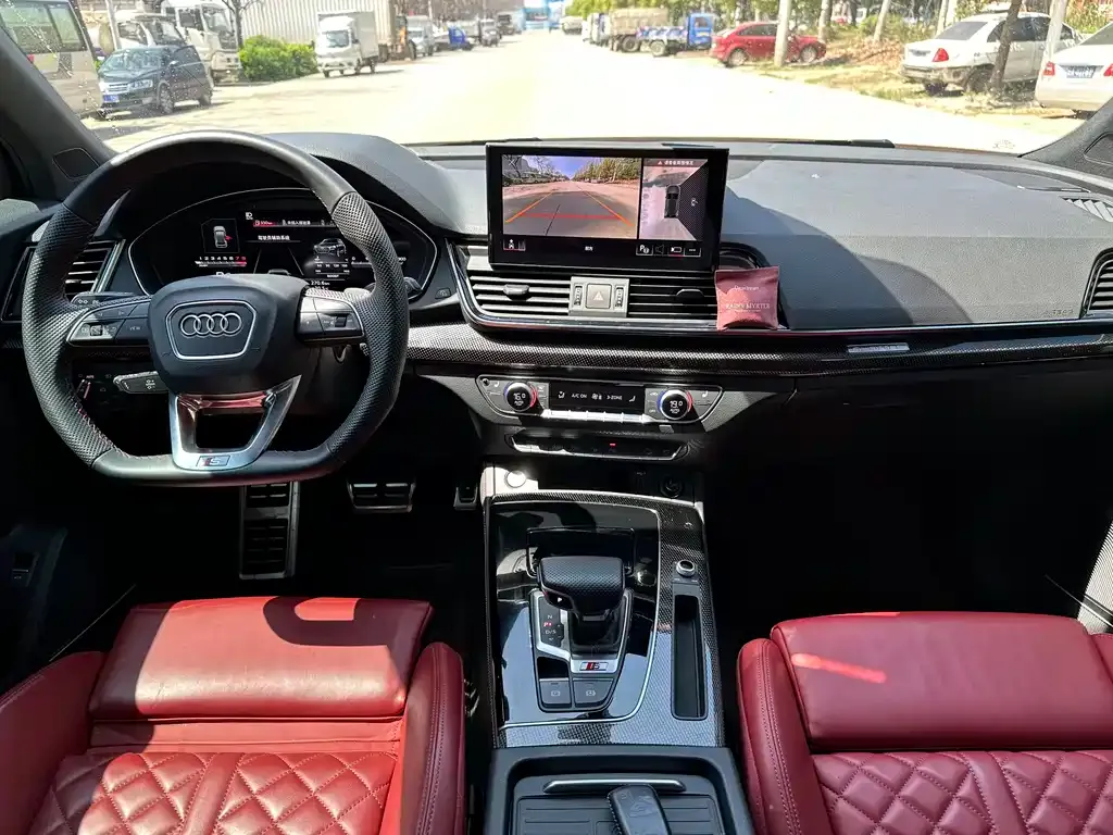 Audi SQ5 — фото 2