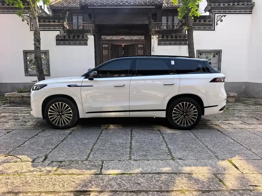 Chery Tiggo 9 — фото 7