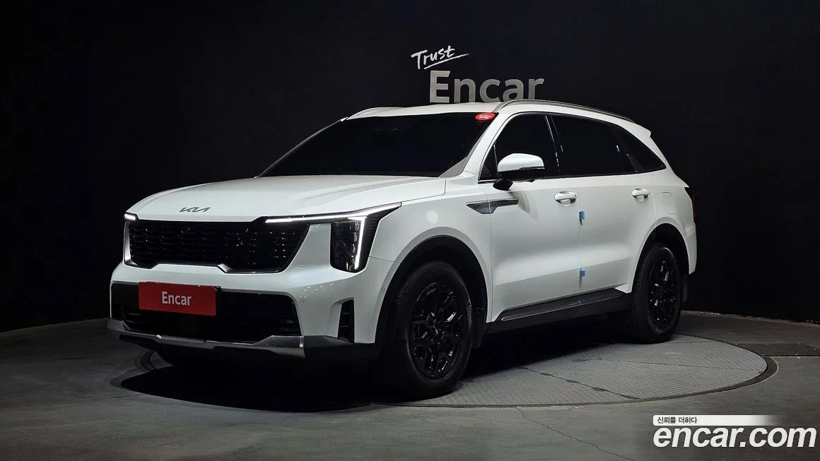Kia Sorento — фото 1