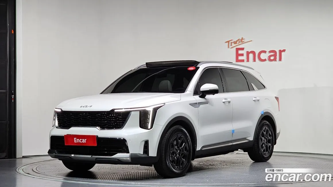 Kia Sorento — фото 1