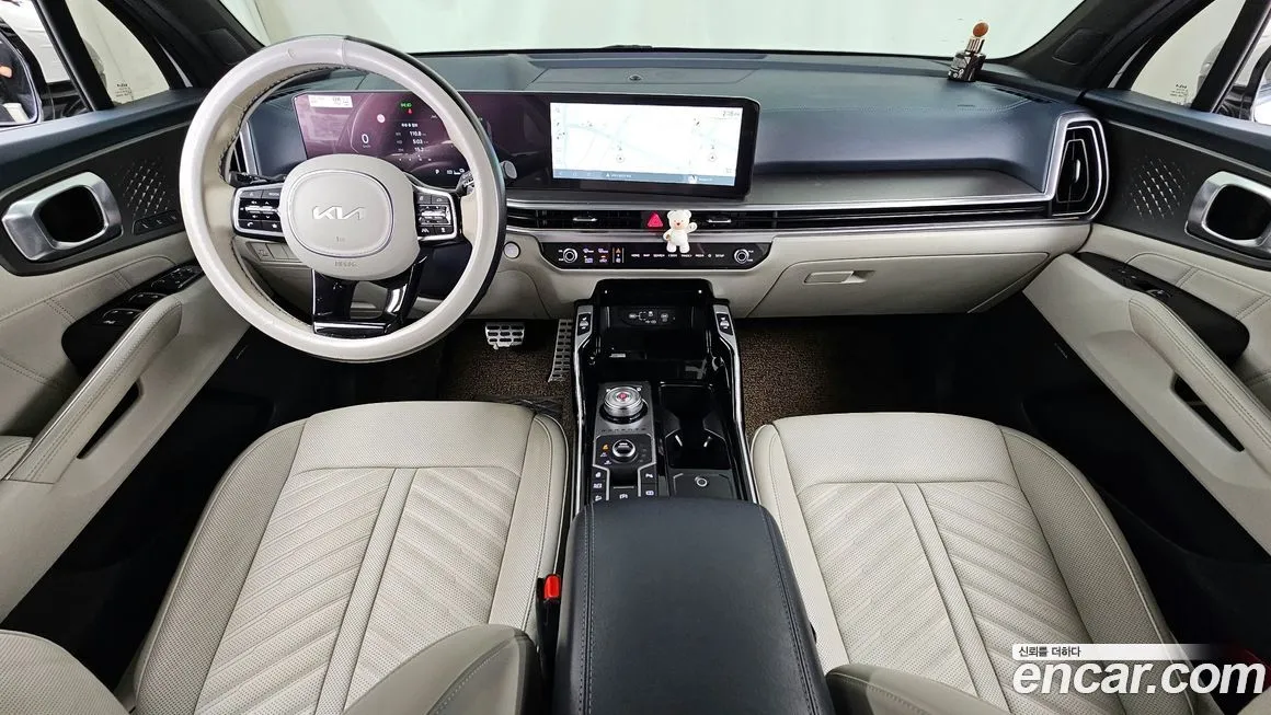 Kia Sorento — фото 8