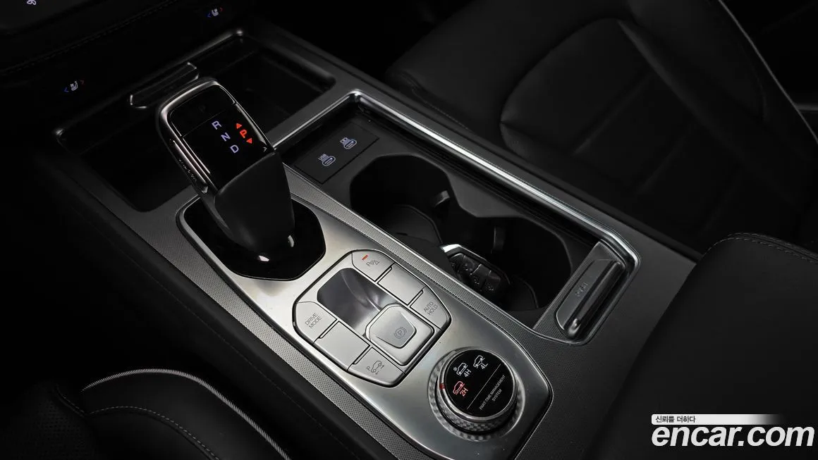 KG Mobility (Ssangyong) Rexton — фото 10