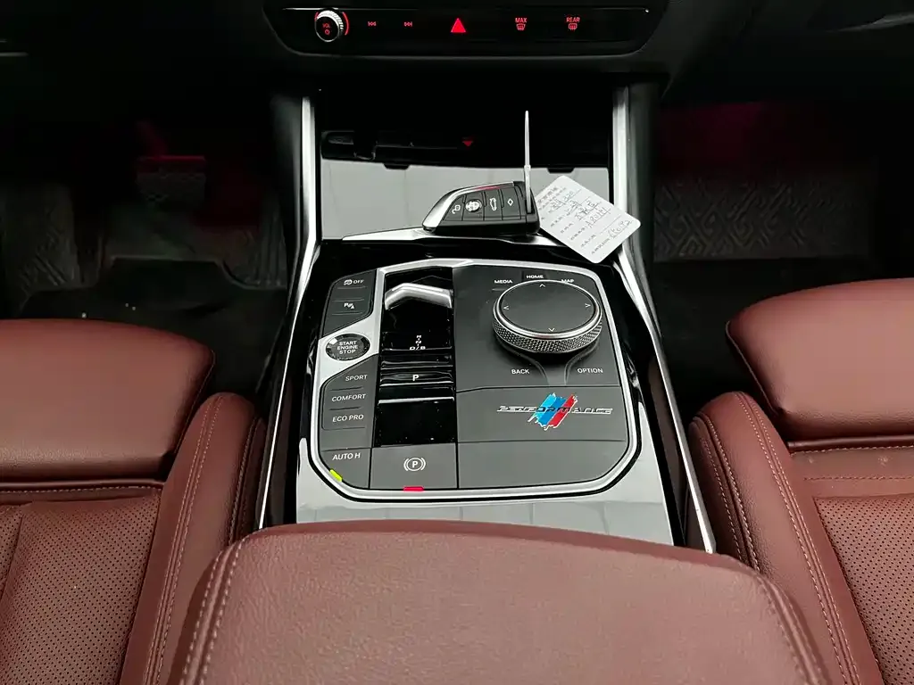 BMW i3 — фото 8
