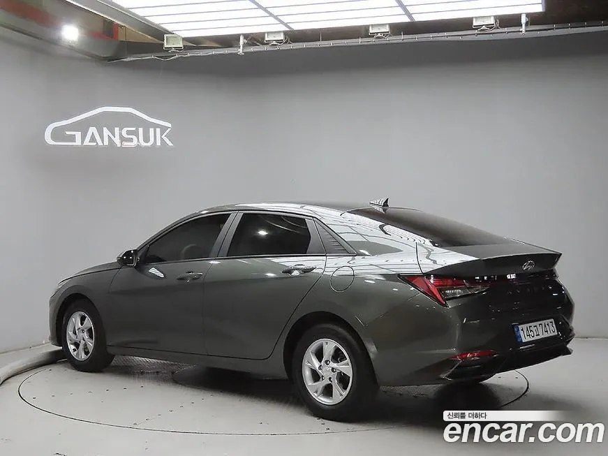 Hyundai AVANTE — фото 2