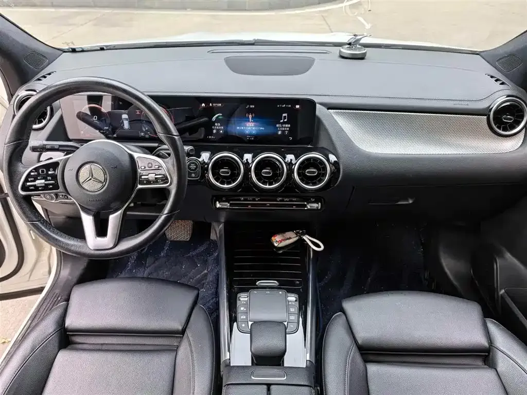 Mercedes-Benz GLA — фото 3