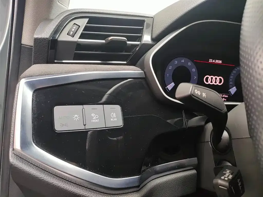 Audi Q3 Sportback — фото 6