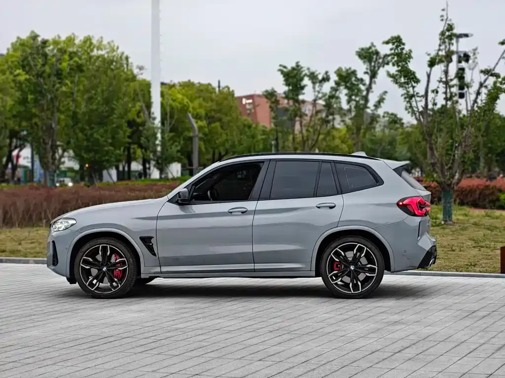 BMW X3 M40i — фото 10