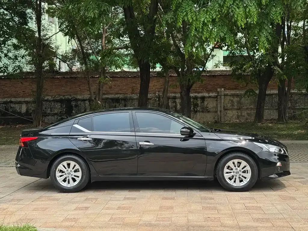 Nissan Teana — фото 8
