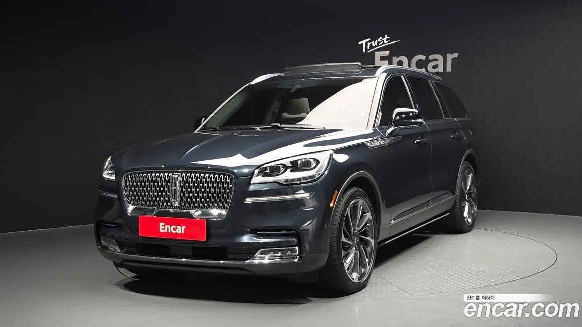Lincoln Aviator — фото 1