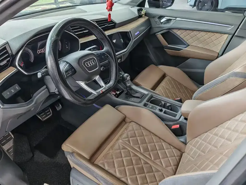 Audi Q3 Sportback — фото 4