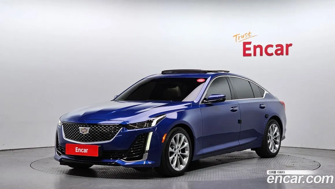 Cadillac CT5 — фото 1