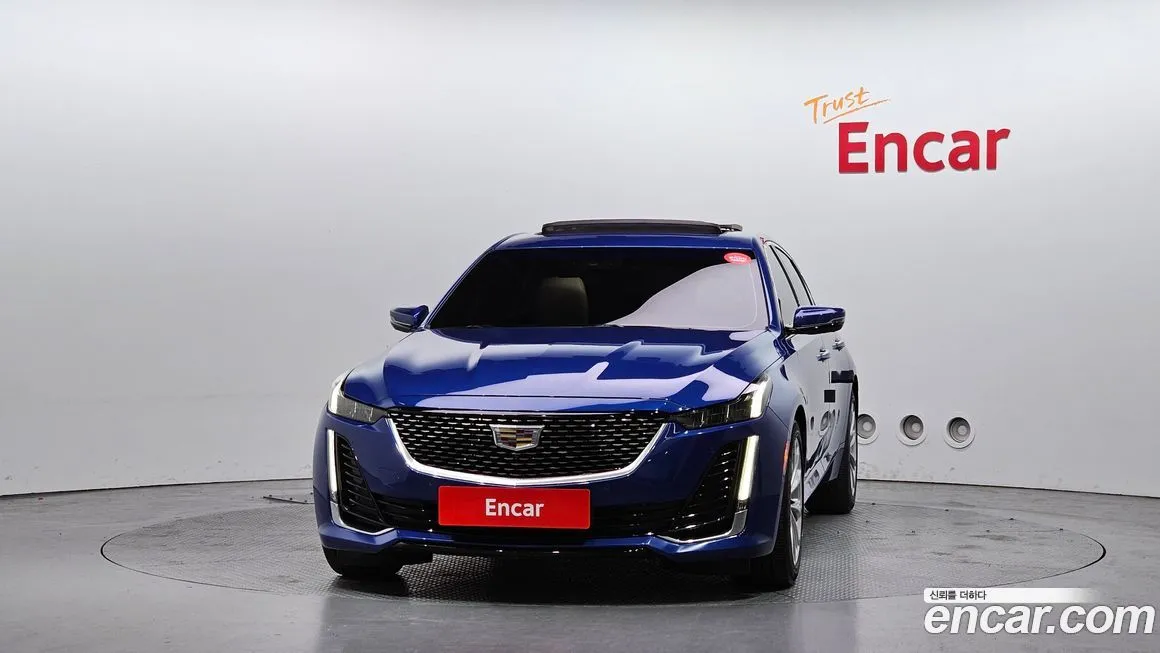 Cadillac CT5 — фото 4