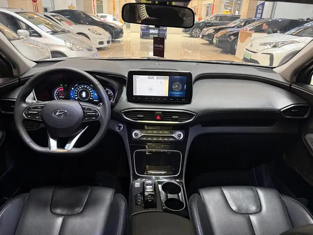 Hyundai Santa Fe — фото 2