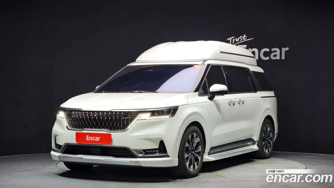 Kia Carnival — фото 1