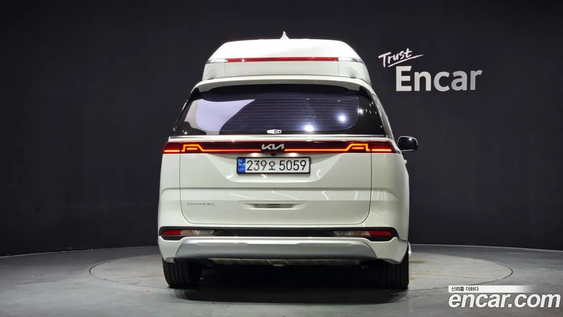 Kia Carnival — фото 2