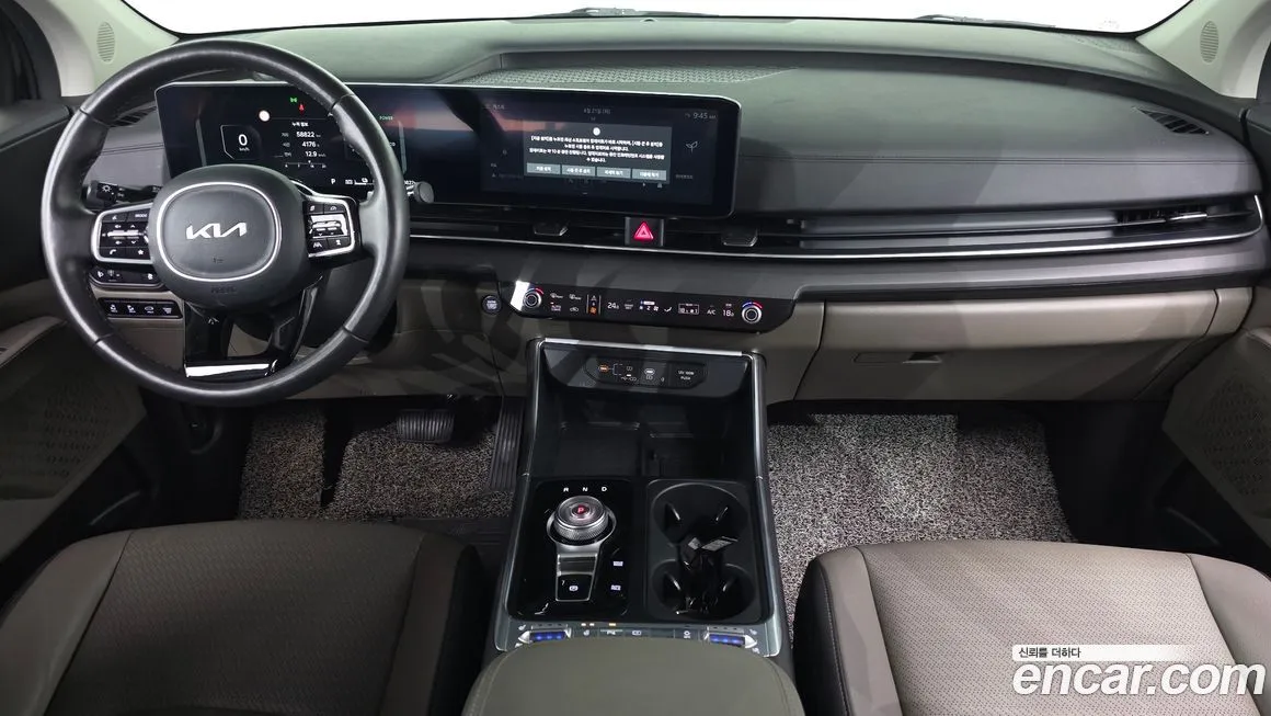 Kia Carnival — фото 10