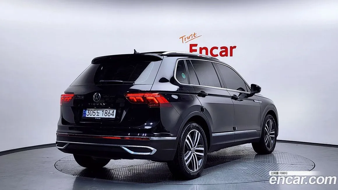 Volkswagen Tiguan — фото 2