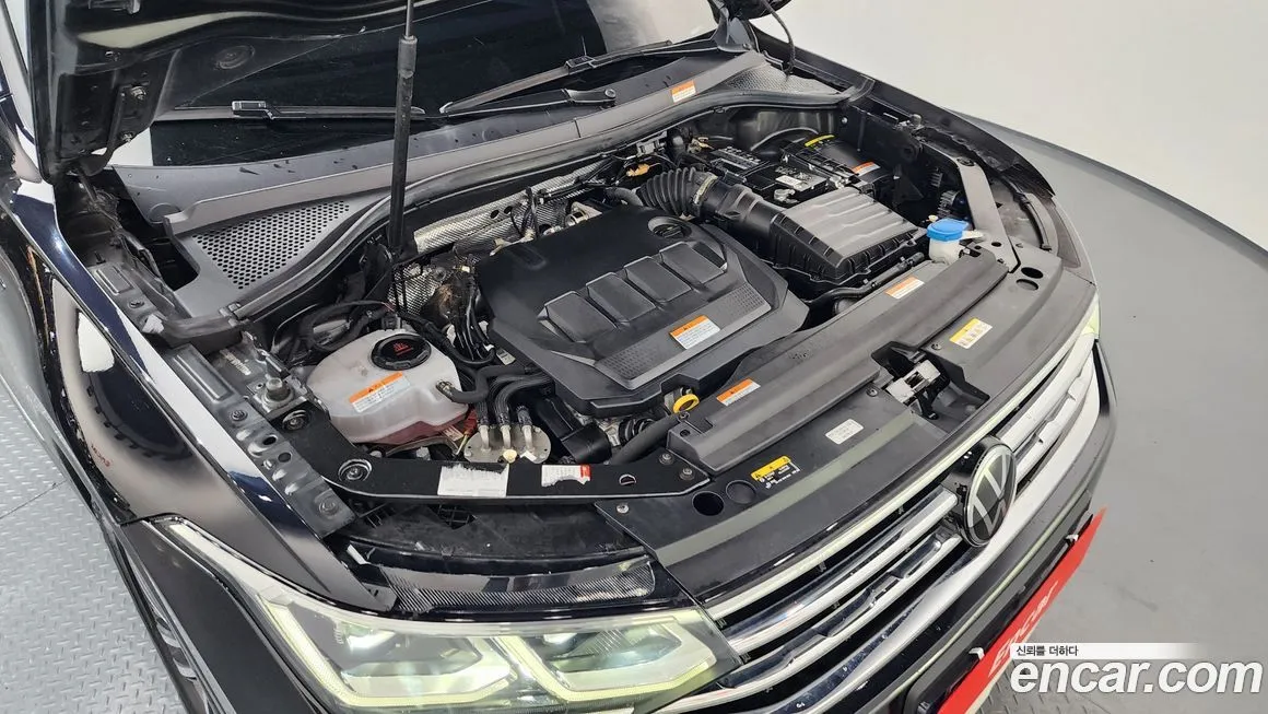 Volkswagen Tiguan — фото 7