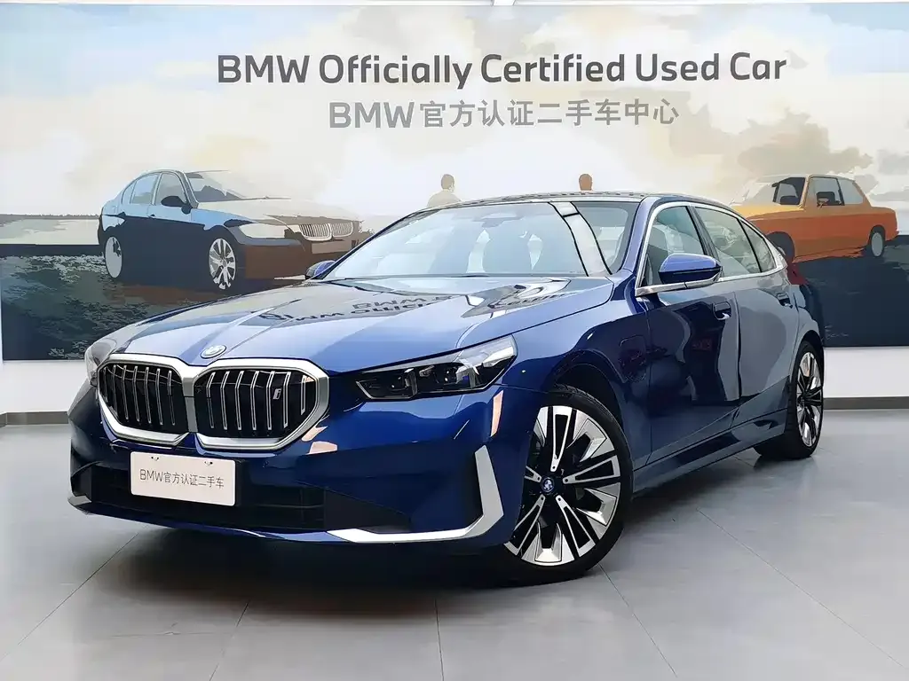 BMW i5 — фото 5