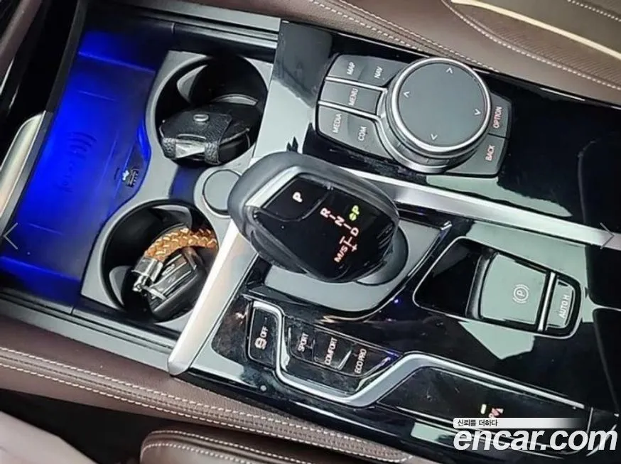 BMW 5-Series — фото 10