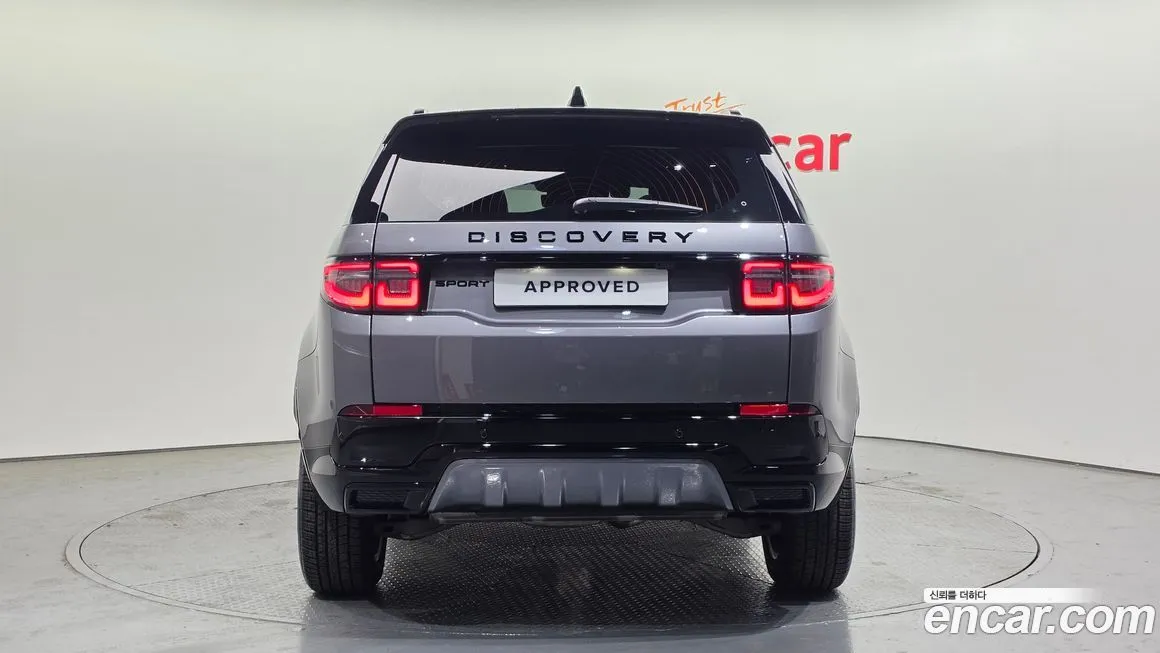 Land Rover Discovery Sport — фото 2