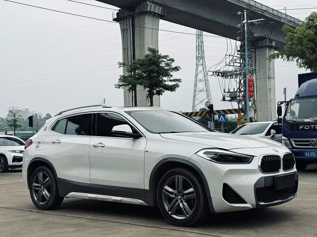 BMW X2 — фото 6