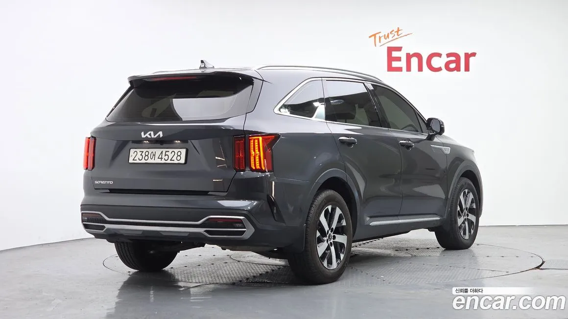 Kia Sorento — фото 4