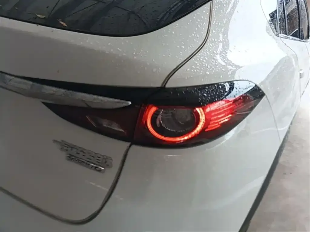 Mazda CX-4 — фото 6