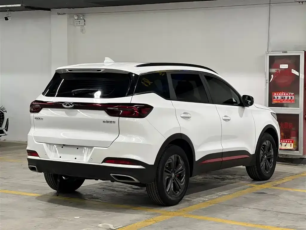 Chery Tiggo 7 — фото 5