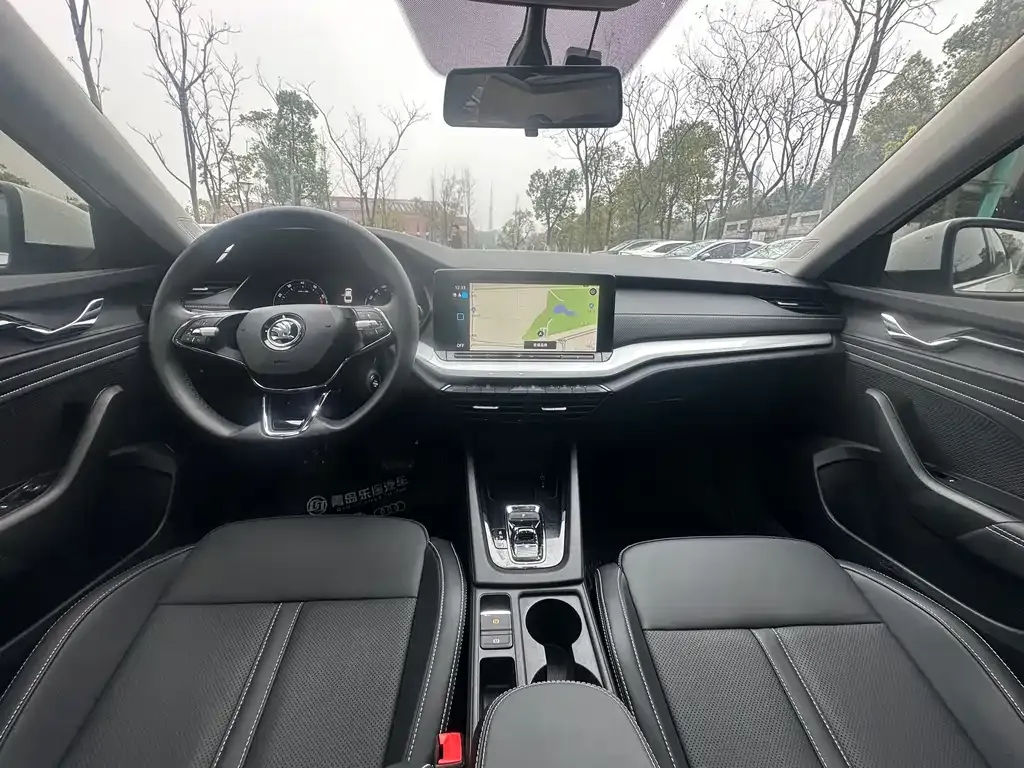 Skoda Octavia — фото 6