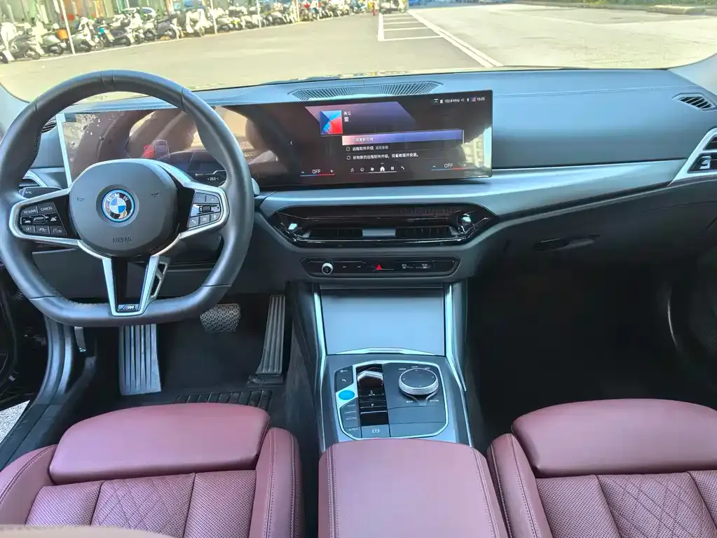 BMW i3 — фото 2