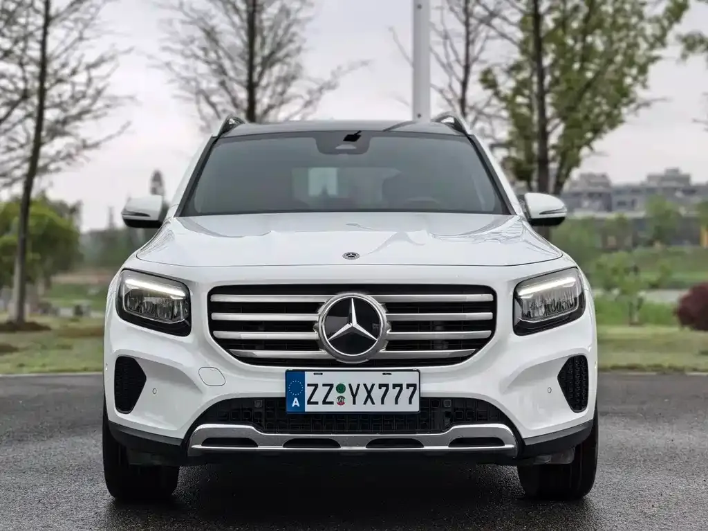 Mercedes-Benz GLB — фото 3