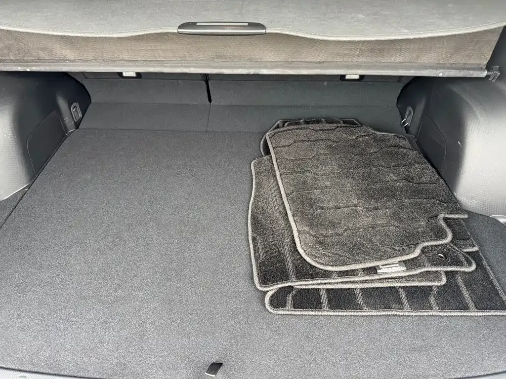 Subaru Forester — фото 10