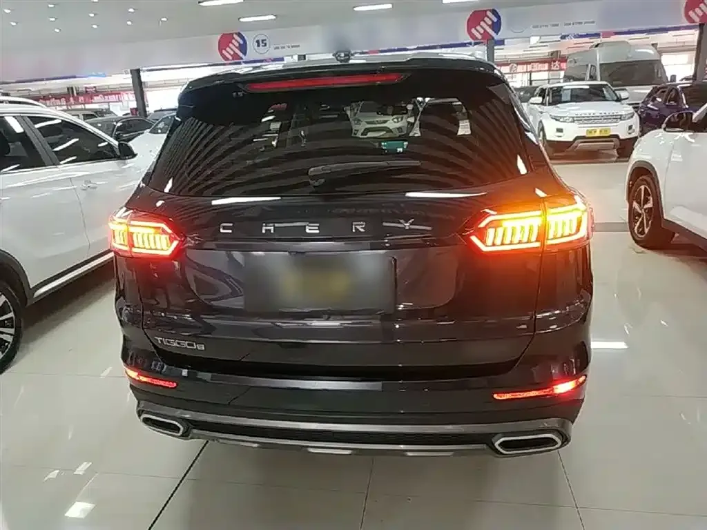 Chery Tiggo 8 — фото 4