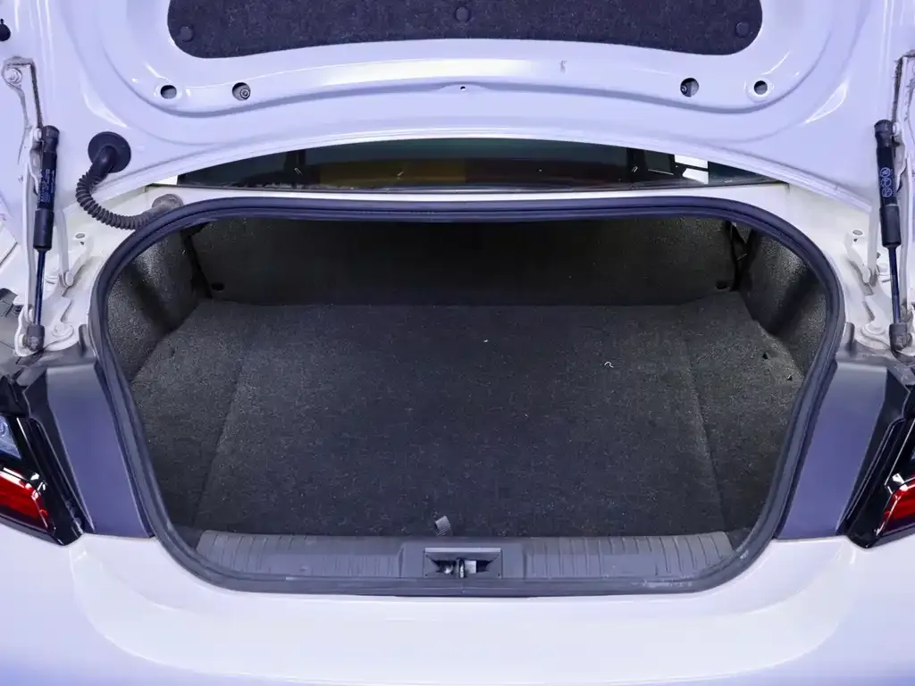 Subaru BRZ — фото 8