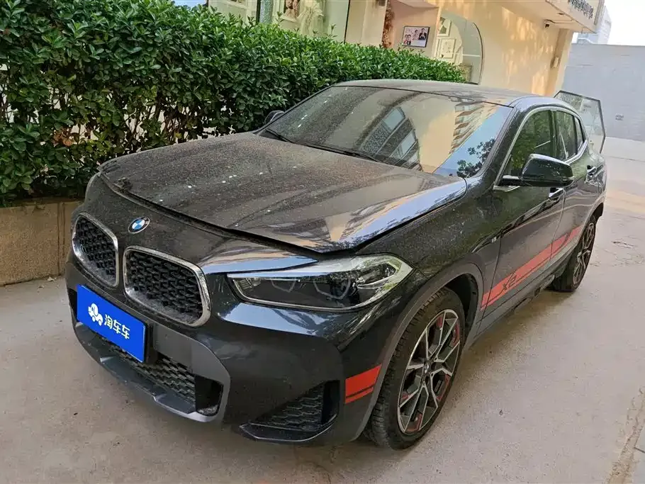 BMW X2 — фото 1