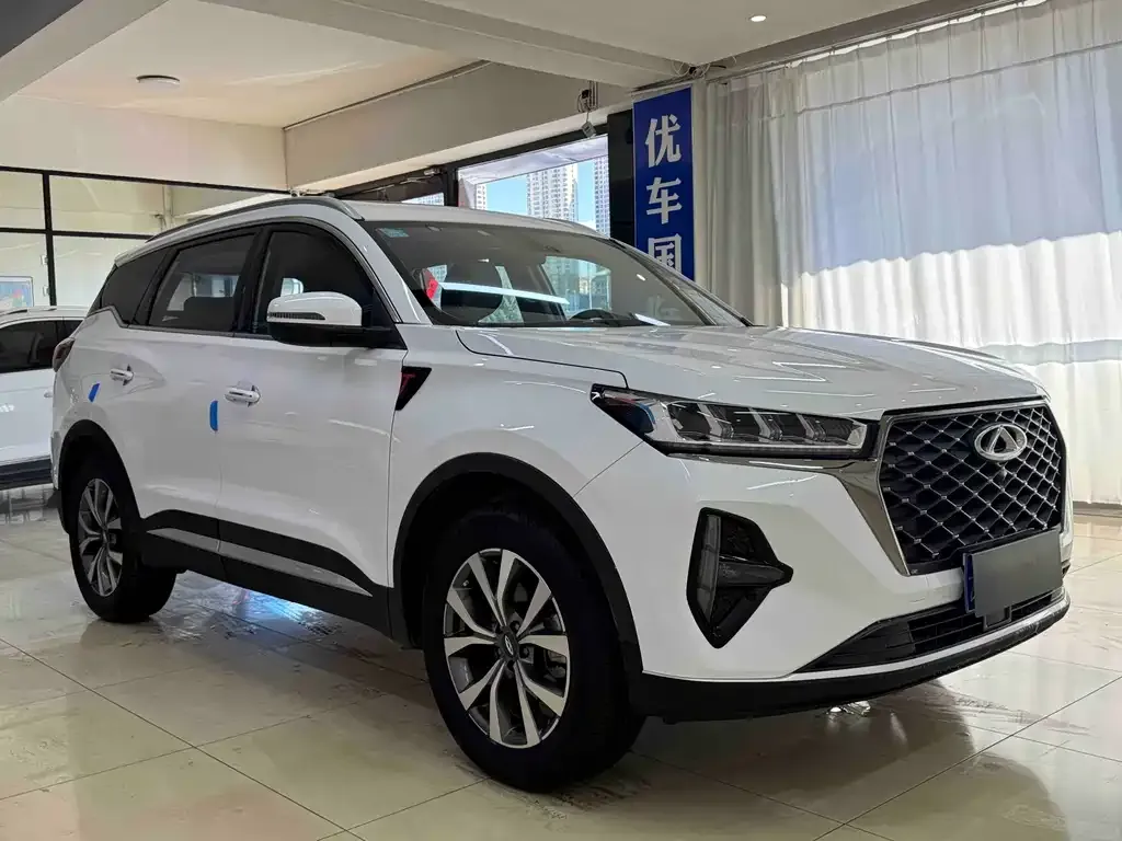 Chery Tiggo 7 PLUS — фото 8