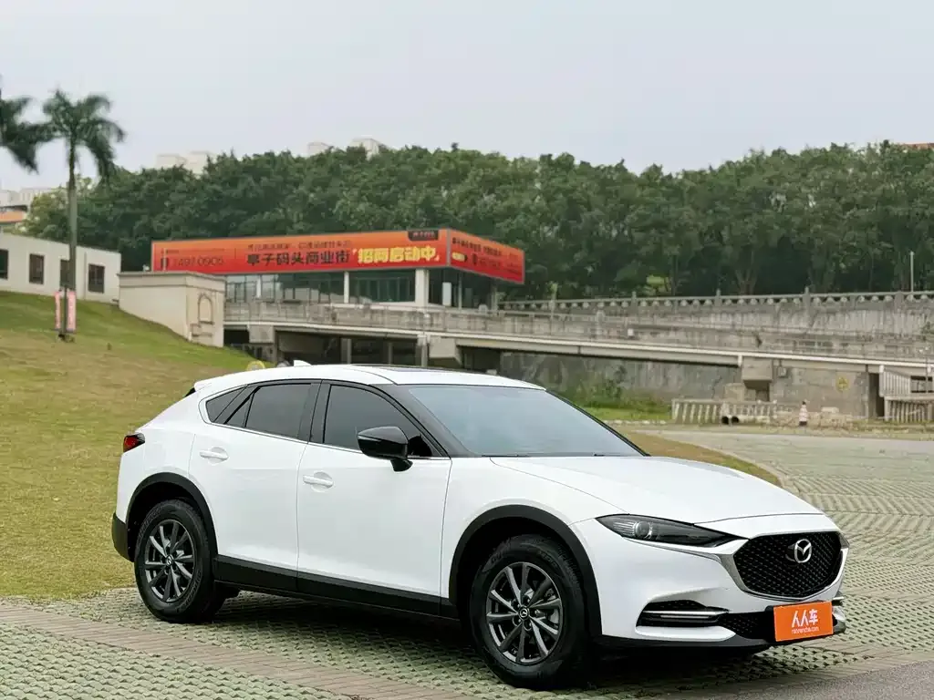 Mazda CX-4 — фото 4