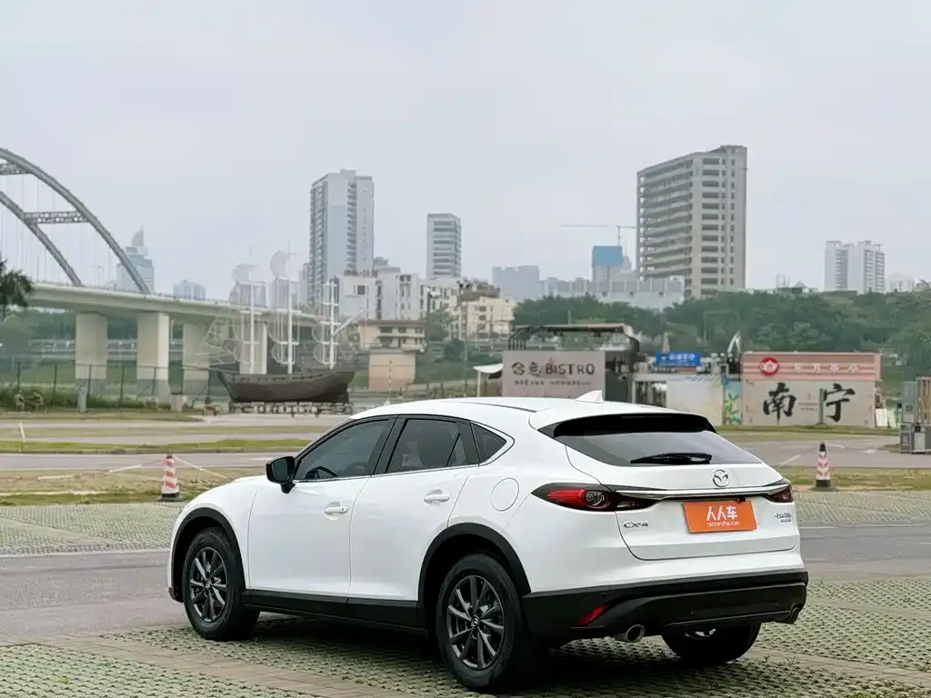 Mazda CX-4 — фото 6