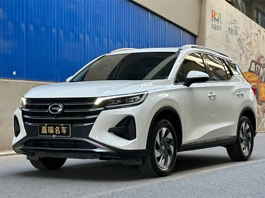 GAC Motor Trumpchi GS4 — фото 1