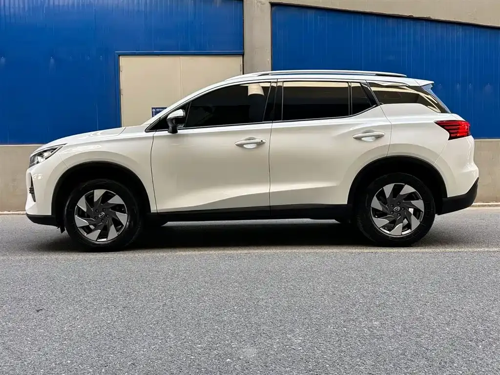 GAC Motor Trumpchi GS4 — фото 10