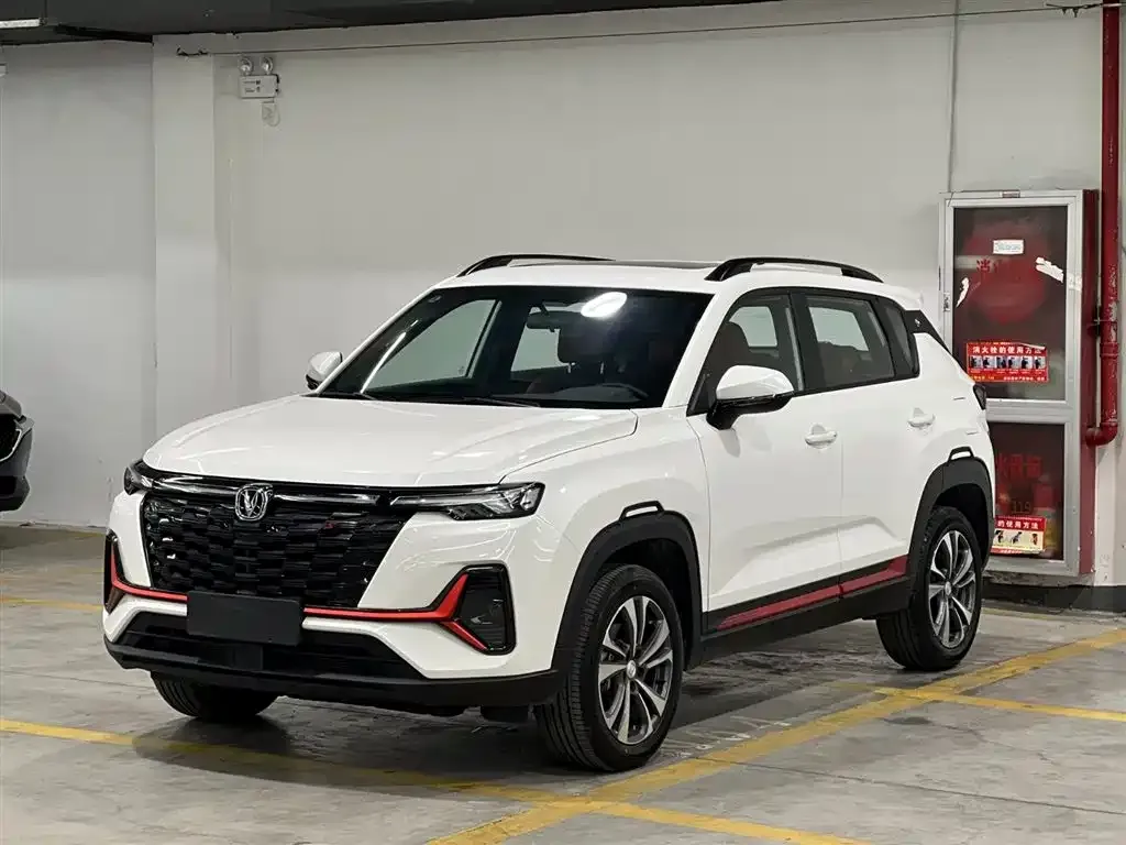 Changan CS35PLUS — фото 1