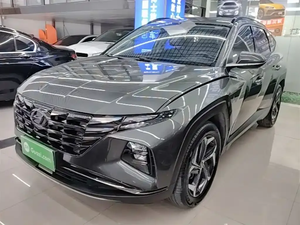 Hyundai Tucson — фото 1