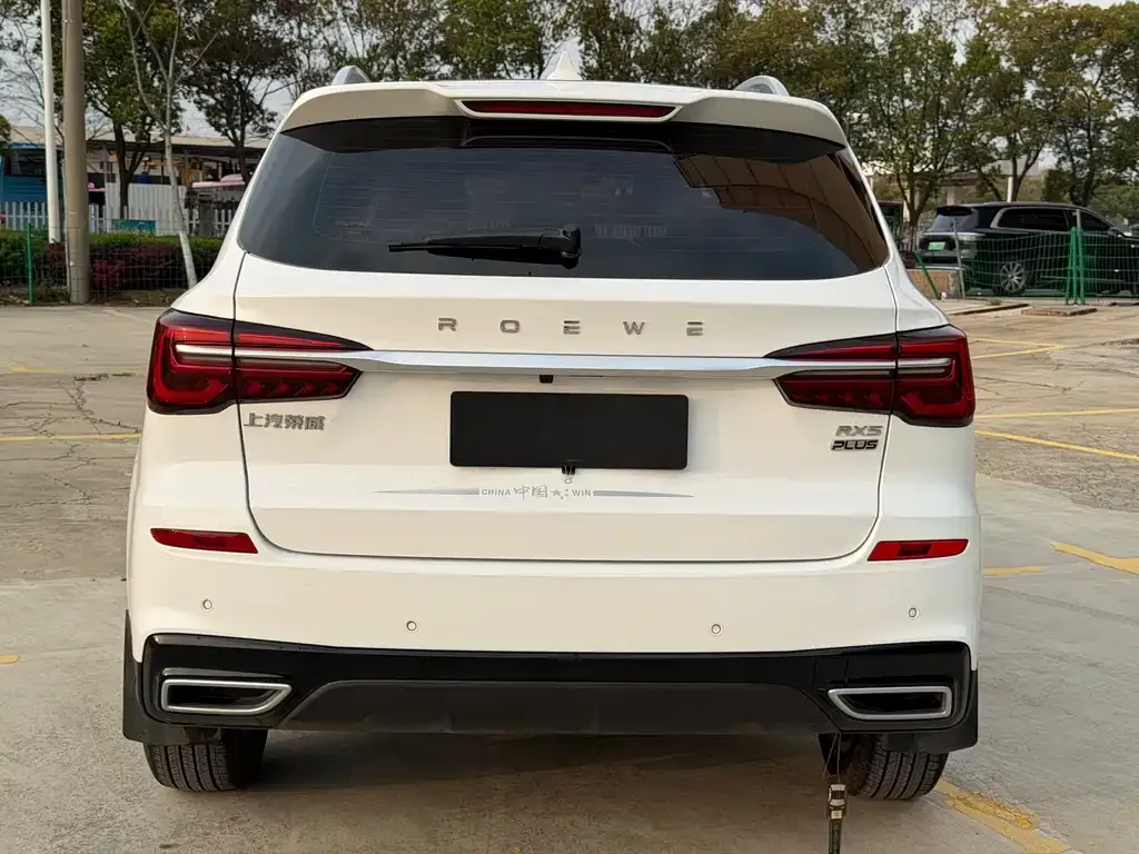 Roewe RX5 — фото 10
